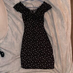 Windsor dress ditzy black and white floral XS